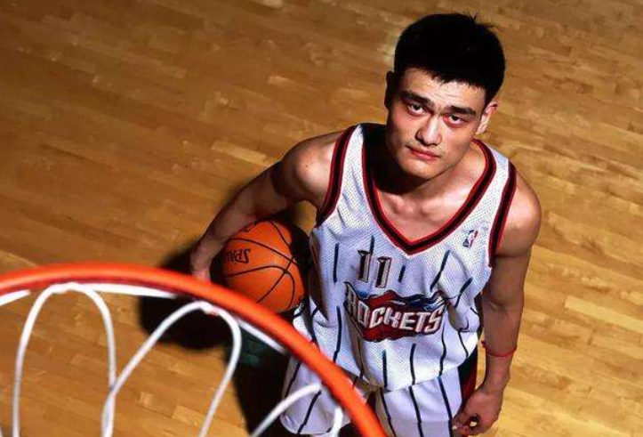 尤其是在英 尤其是在英