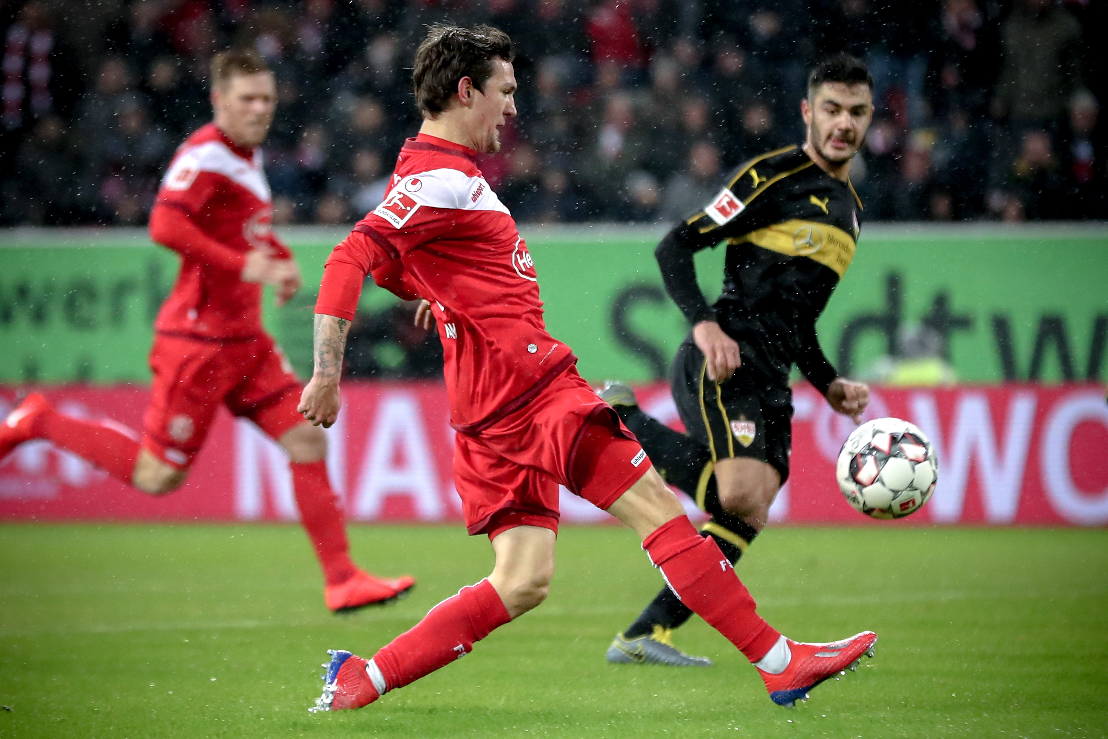 在这个变革 在这个变革