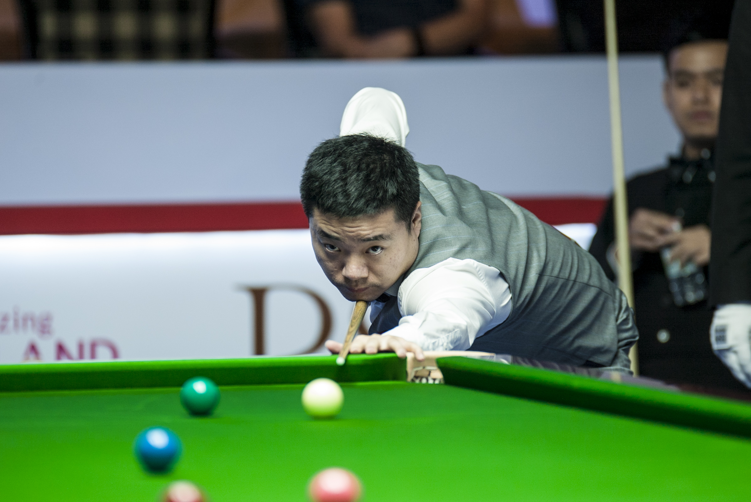 短道速滑起 短道速滑起