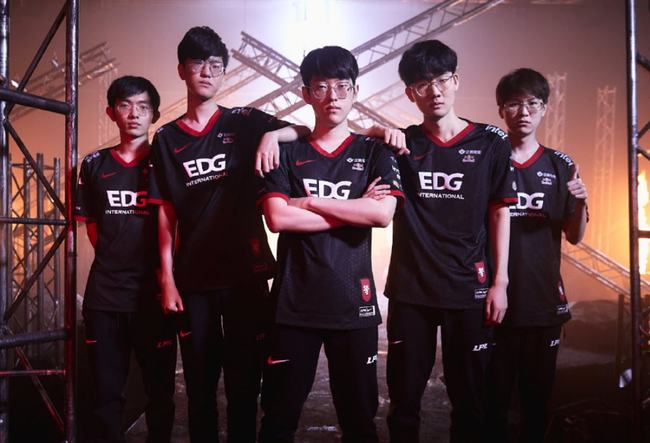 因为他不仅 因为他不仅