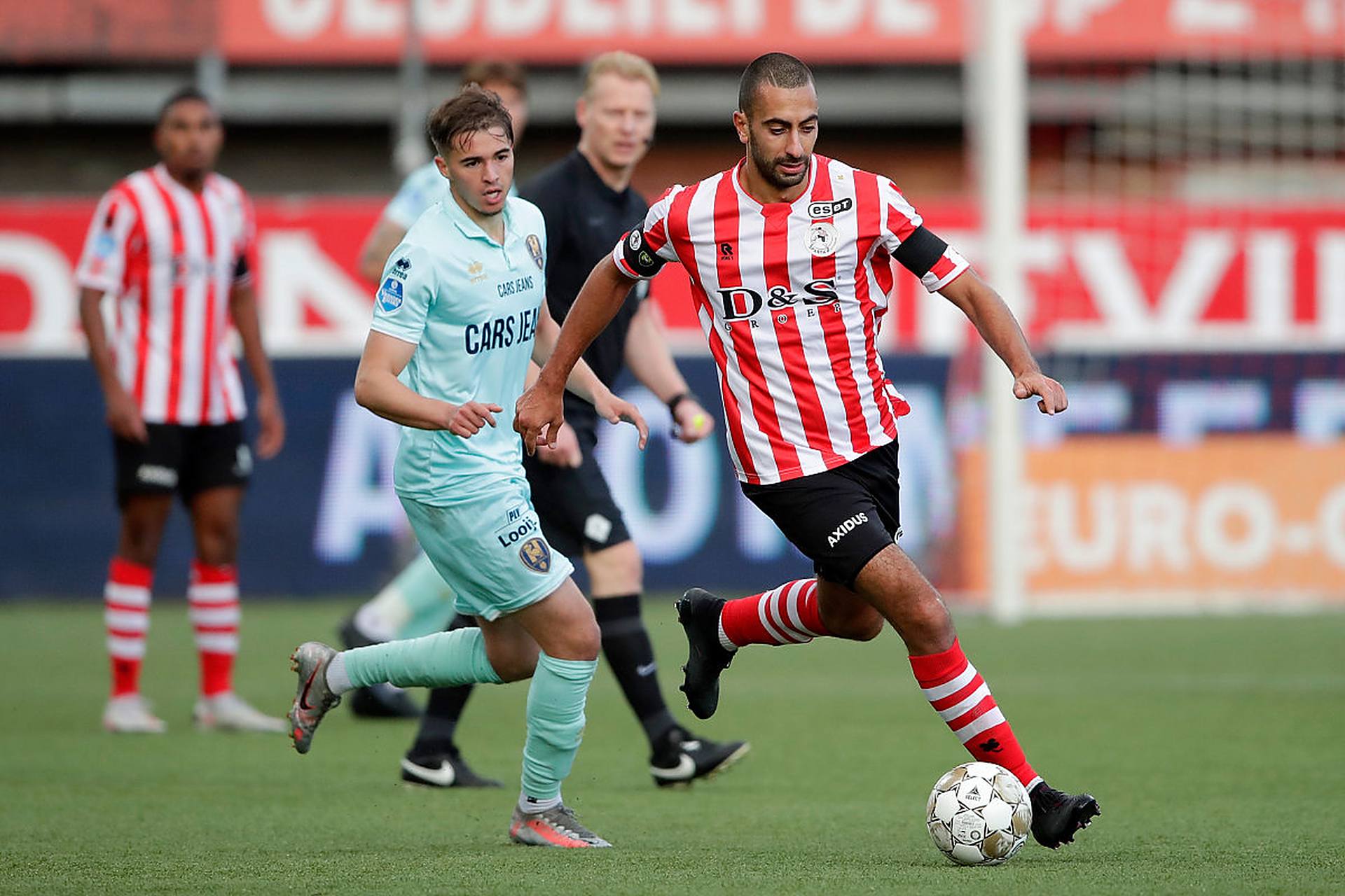 仅反映了球 仅反映了球